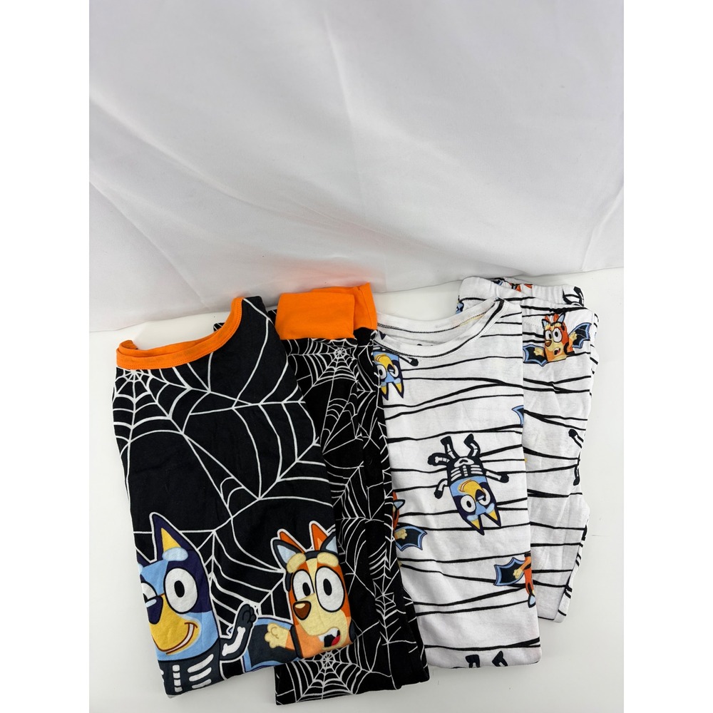 Bluey Halloween Pajamas 4 Piece Set Size 10 Skeleton Bat Mummy Spiderweb NWT
